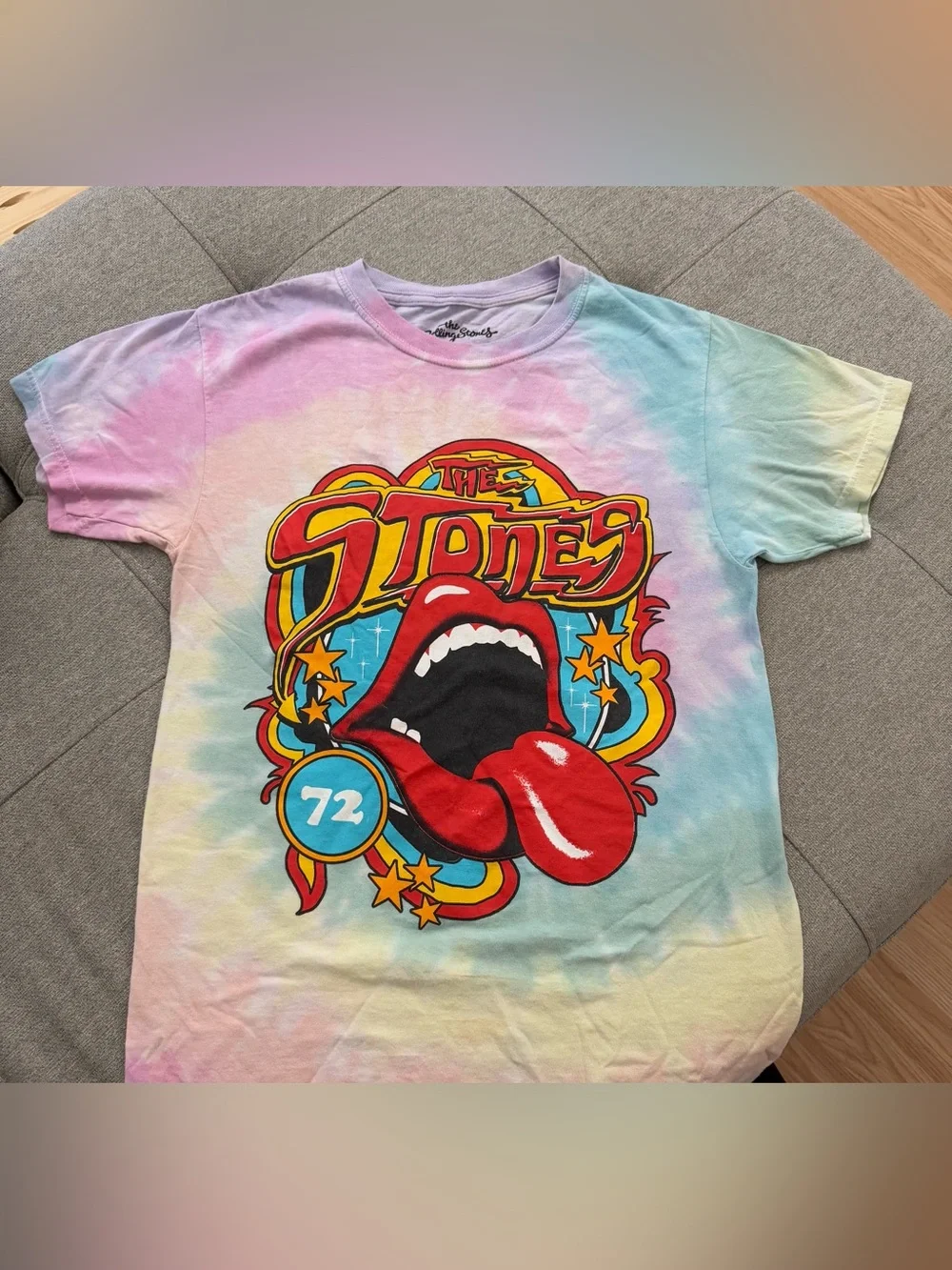 The Rolling Stones Tie Dye Graphic Adult Medium The Stones 72 Women's T-Shirt S - Picture 4 of 5